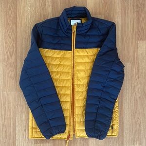 Gap Light-Weight Puffer Jacket - LIKE NEW